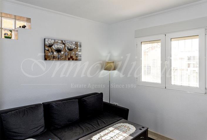 Image No.44-5 Bed Villa / Detached for sale