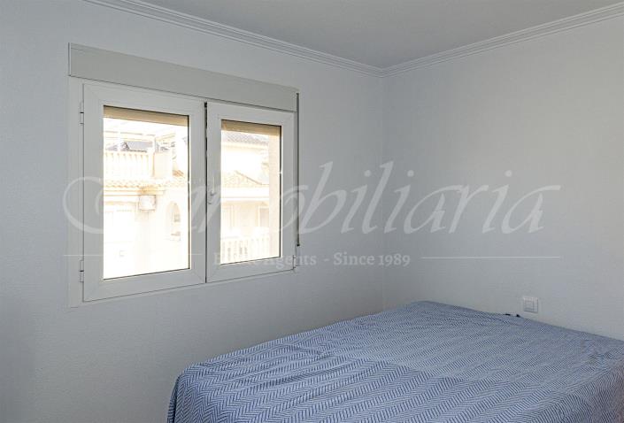 Image No.56-5 Bed Villa / Detached for sale