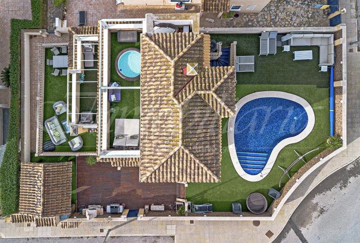 Image No.2-3 Bed Villa / Detached for sale