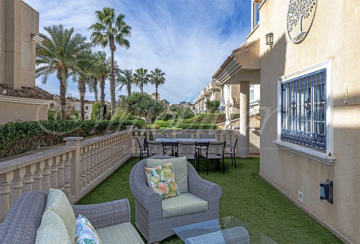 Image No.11-3 Bed Villa / Detached for sale