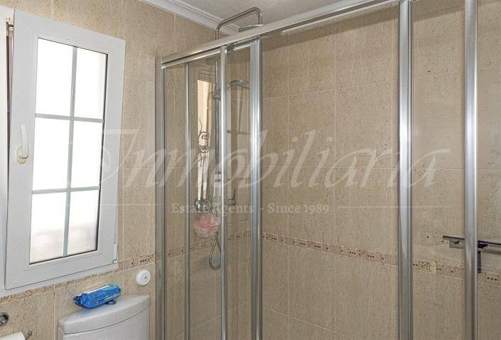 Image No.51-3 Bed Villa / Detached for sale