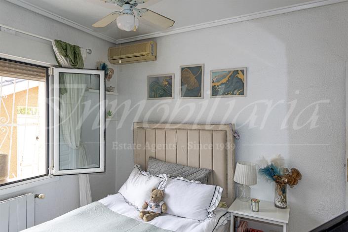 Image No.19-4 Bed Villa / Detached for sale