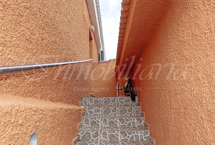 Image No.32-4 Bed Villa / Detached for sale