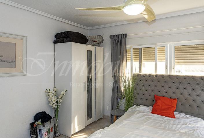 Image No.39-4 Bed Villa / Detached for sale