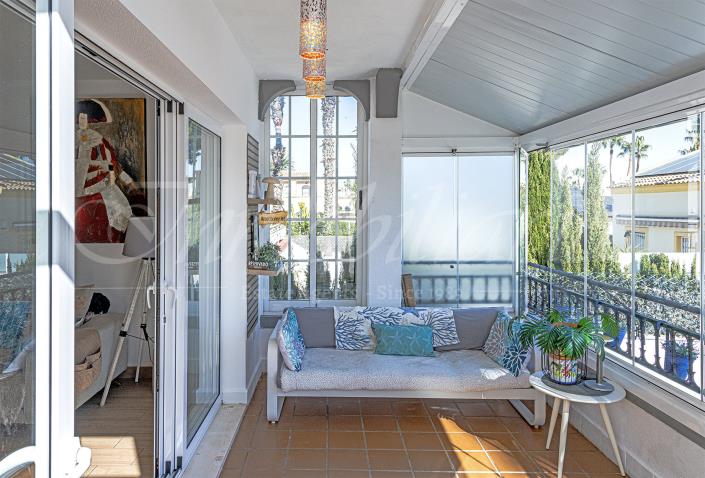 Image No.4-2 Bed Villa for sale