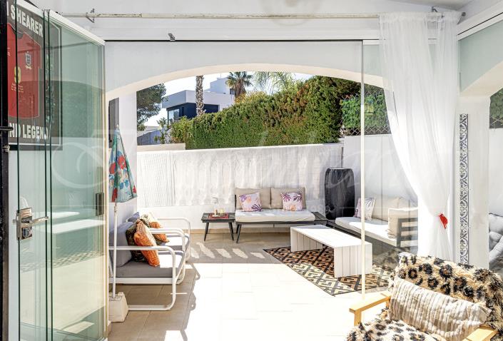 Image No.17-2 Bed Villa for sale