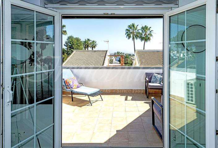 Image No.31-2 Bed Villa for sale