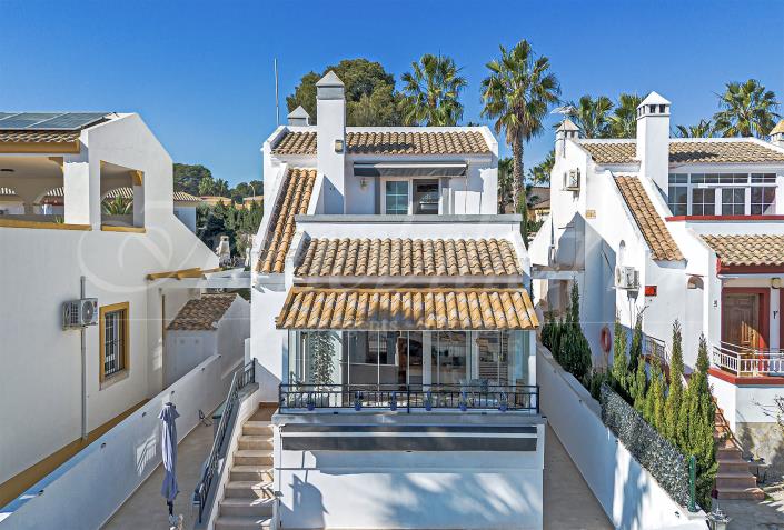 Image No.37-2 Bed Villa for sale