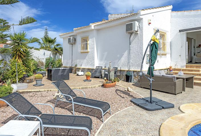 Image No.4-3 Bed Villa / Detached for sale