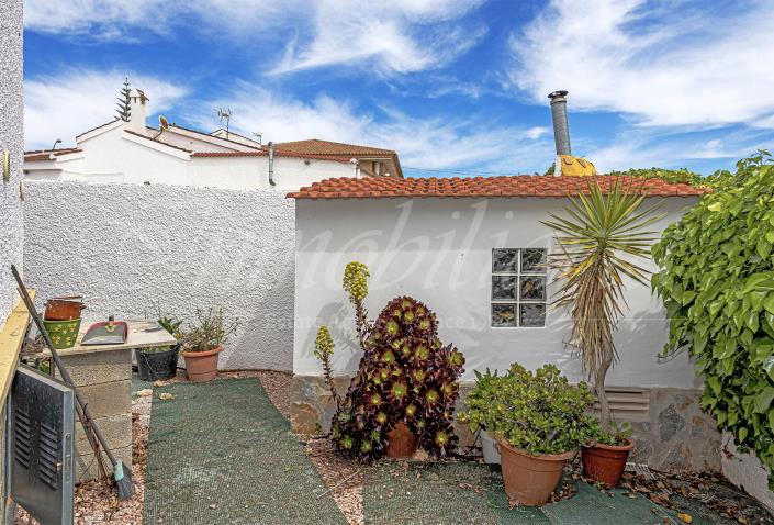 Image No.33-3 Bed Villa / Detached for sale