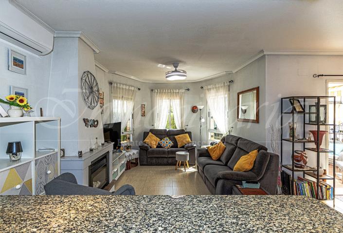 Image No.9-2 Bed Villa / Detached for sale