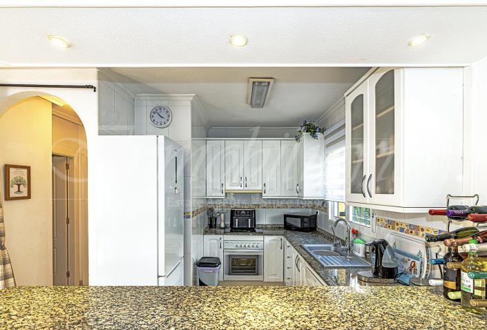 Image No.12-2 Bed Villa / Detached for sale