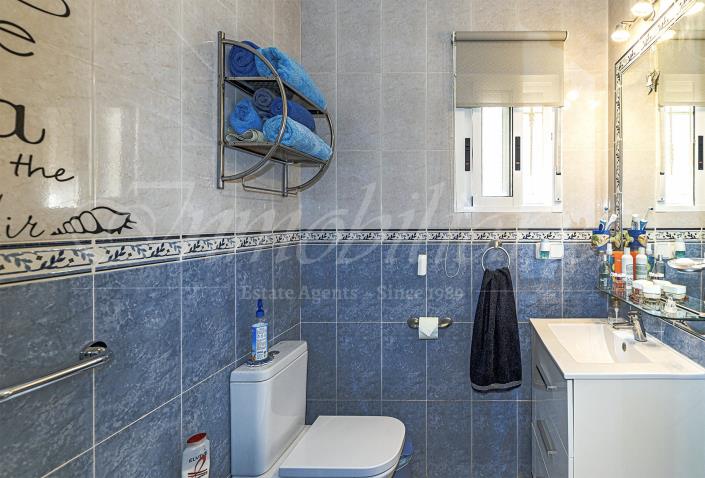 Image No.16-2 Bed Villa / Detached for sale