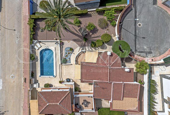 Image No.3-3 Bed Villa / Detached for sale