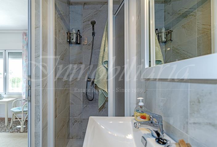 Image No.36-3 Bed Villa / Detached for sale