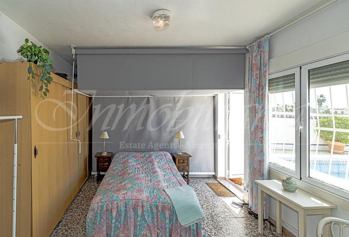 Image No.37-3 Bed Villa / Detached for sale