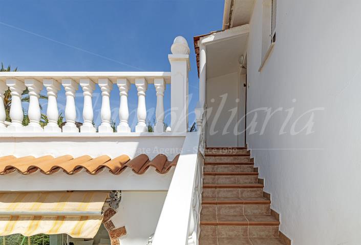 Image No.40-3 Bed Villa / Detached for sale