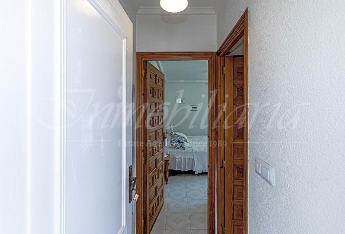 Image No.43-3 Bed Villa / Detached for sale