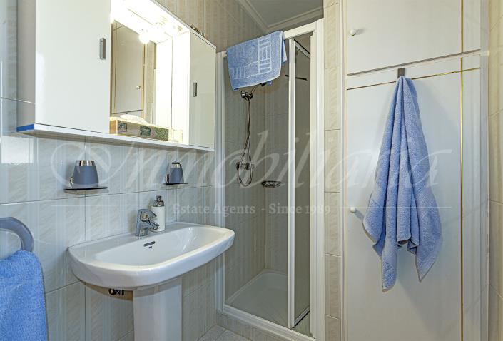 Image No.45-3 Bed Villa / Detached for sale