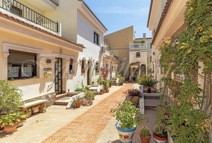 Image No.30-2 Bed Duplex for sale