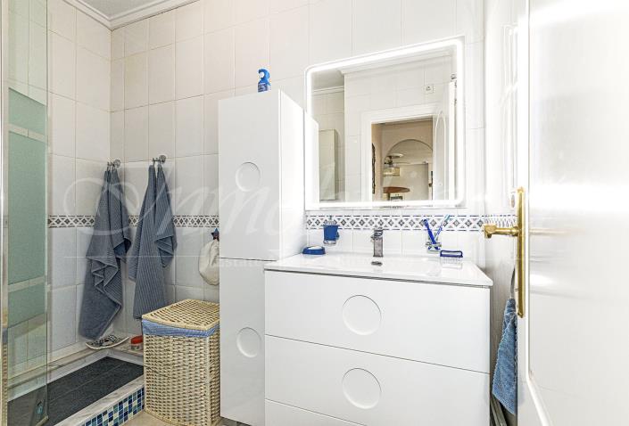 Image No.22-2 Bed Apartment for sale
