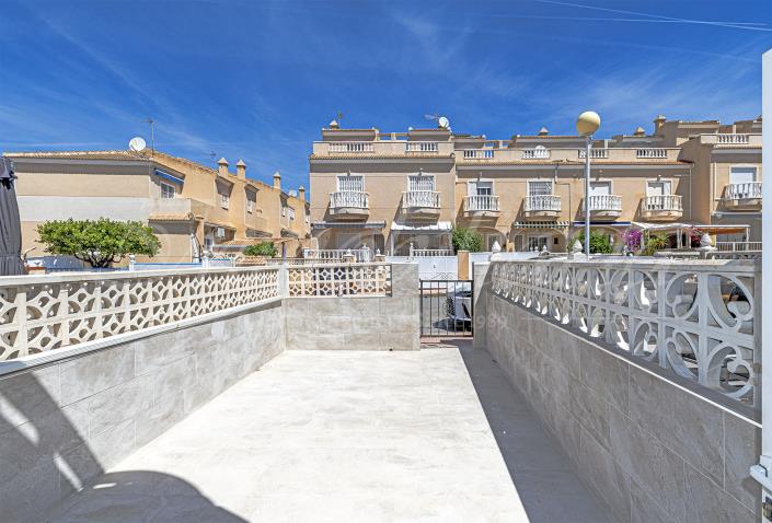 Image No.5-2 Bed Duplex for sale