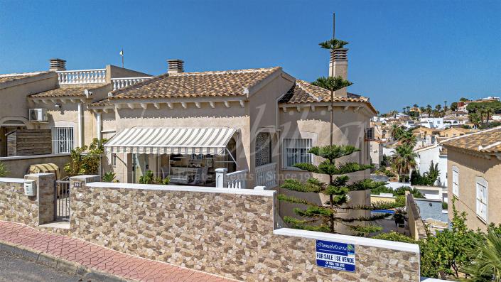 Image No.38-3 Bed Semi-Detached for sale