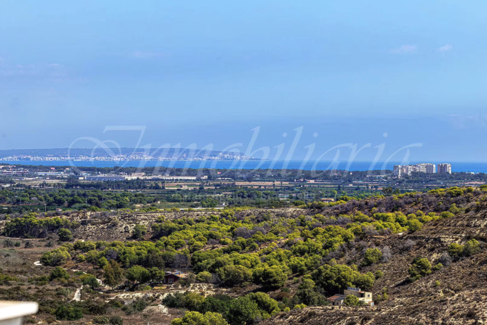 Image No.3-5 Bed Villa / Detached for sale