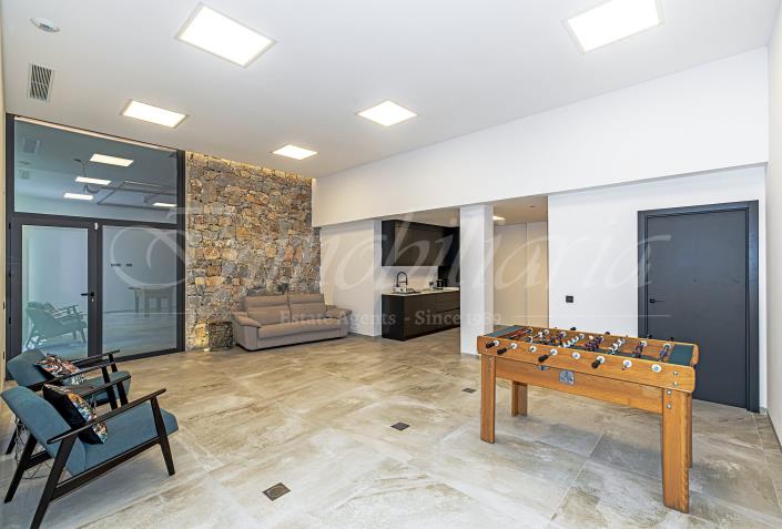 Image No.56-5 Bed Villa / Detached for sale