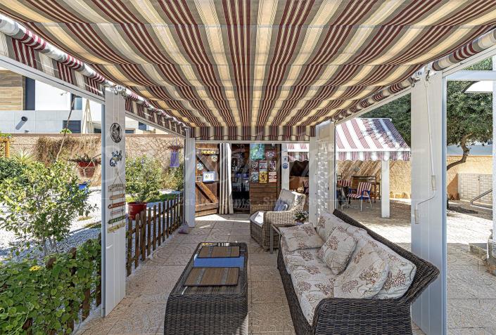 Image No.19-3 Bed Villa / Detached for sale
