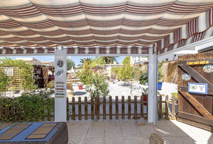 Image No.20-3 Bed Villa / Detached for sale