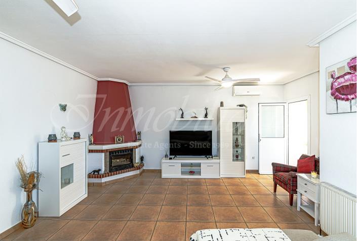 Image No.34-3 Bed Villa / Detached for sale