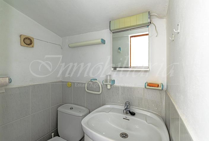 Image No.60-3 Bed Villa / Detached for sale