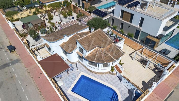 Image No.61-3 Bed Villa / Detached for sale