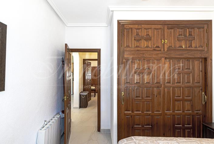 Image No.18-3 Bed Villa / Detached for sale