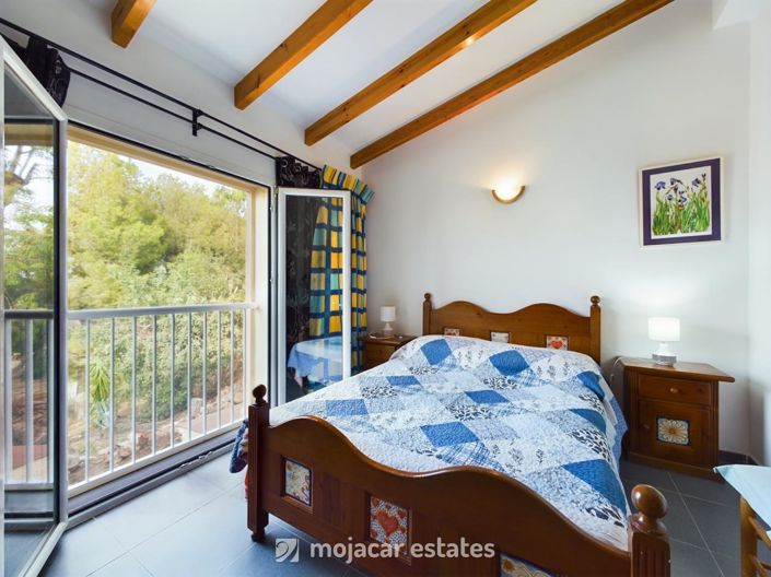 Image No.15-5 Bed Villa for sale