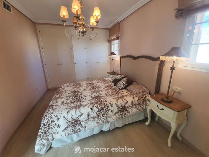 Image No.15-7 Bed Villa for sale