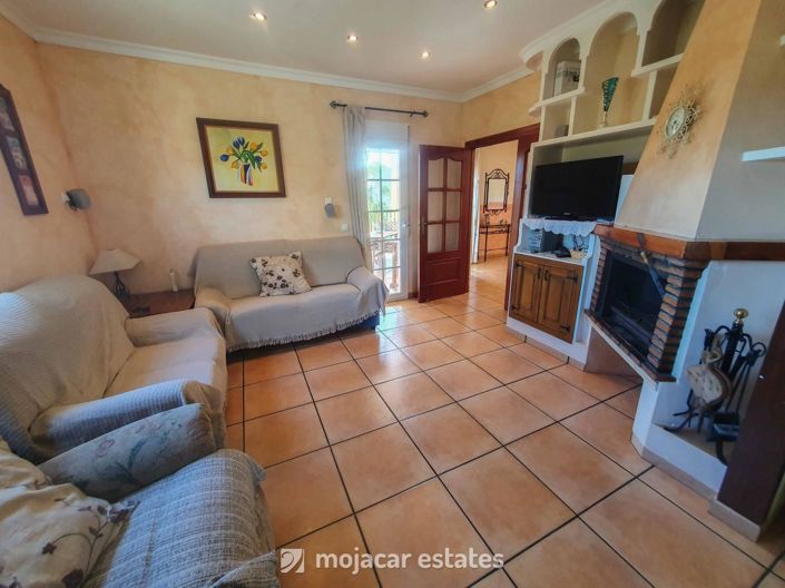 Image No.3-Villa de 4 chambres à vendre à Villaricos