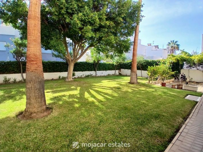 Image No.8-4 Bed Villa for sale