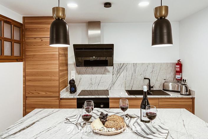 Image No.10-2 Bed Apartment for sale