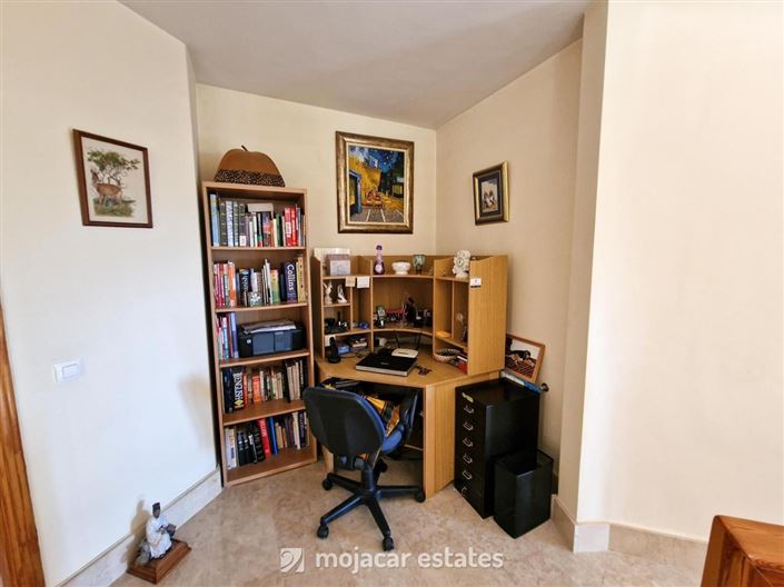 Image No.12-Villa de 4 chambres à vendre à Los Gallardos