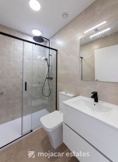 Image No.12-2 Bed Villa for sale