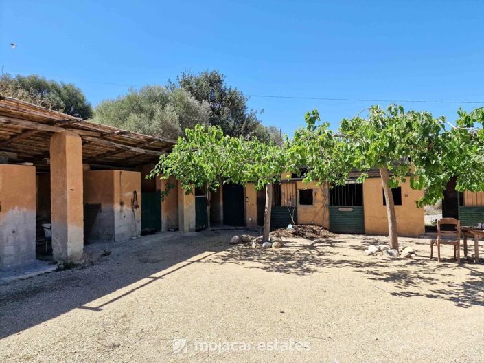 Image No.18-3 Bed Villa for sale