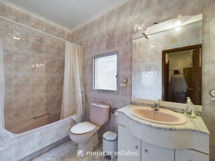 Image No.10-3 Bed Village House for sale