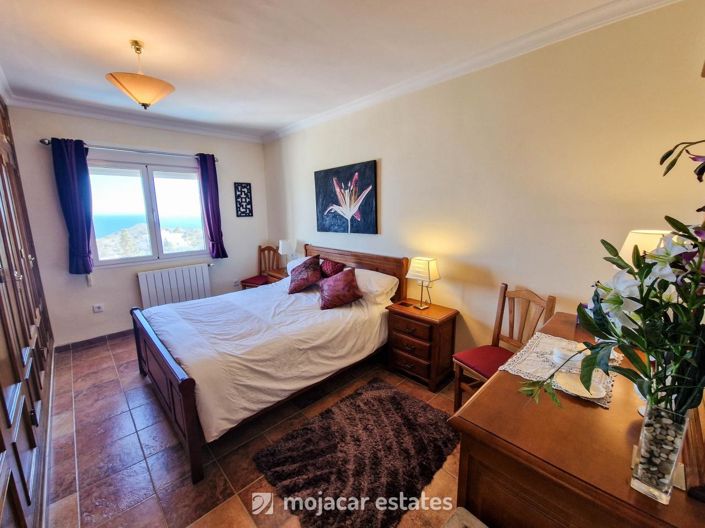 Image No.11-4 Bed Villa for sale