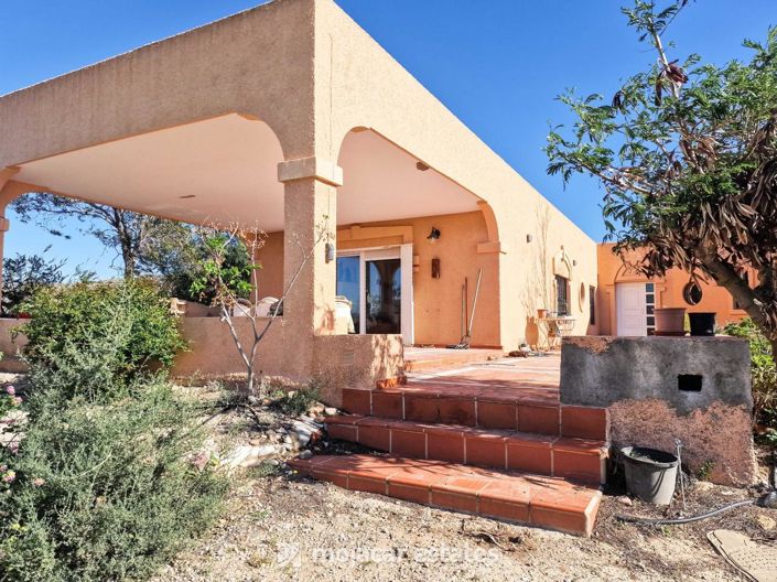 Image No.9-4 Bed Villa for sale