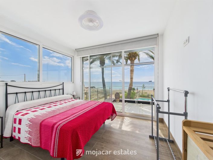 Image No.13-Villa de 5 chambres à vendre à Vera Playa