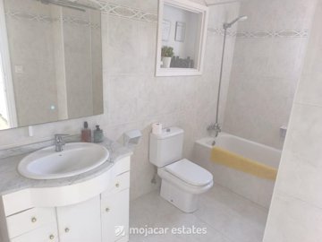 xml75570