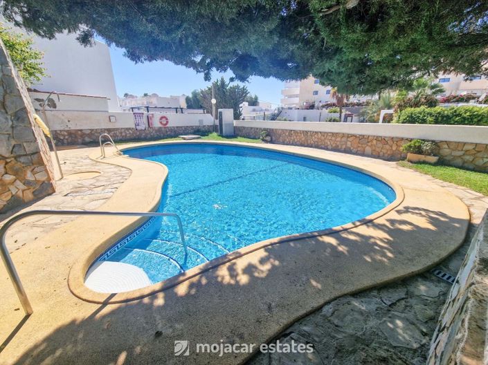 Image No.20-2 Bed Apartment for sale