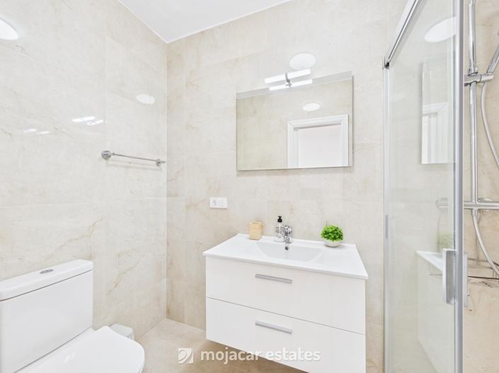 Image No.12-2 Bed Apartment for sale